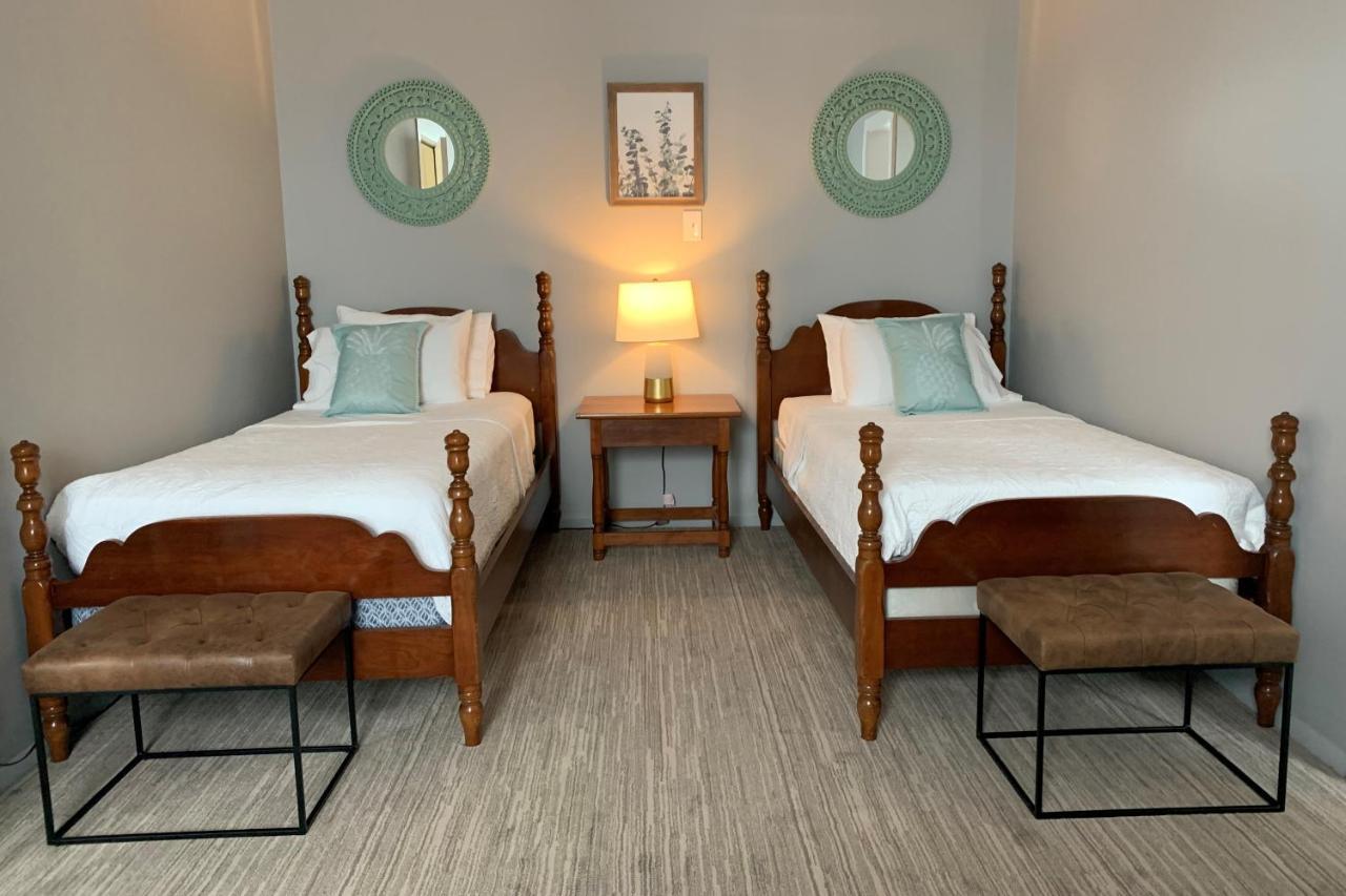 Naples Hotel Eksteriør billede